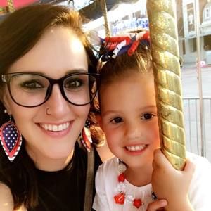 Meet your Posher, Dani